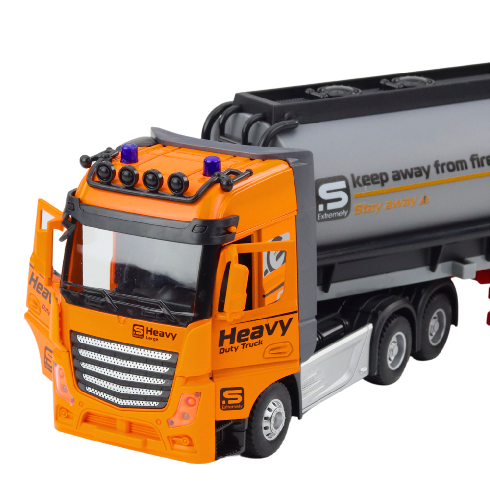 Daljinsko voden R/C Tovornjak Cisterna z Lučmi 1:24 - slika 3